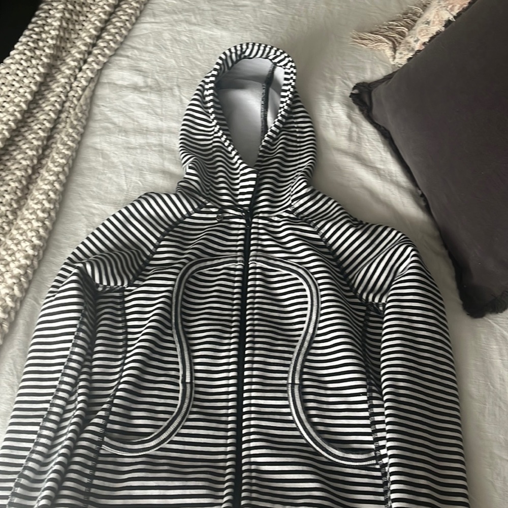 Lulu lemon jacket